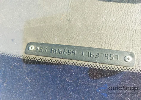 2001 Subaru Outback from USA, damaged, VIN 4S3BH665417637957